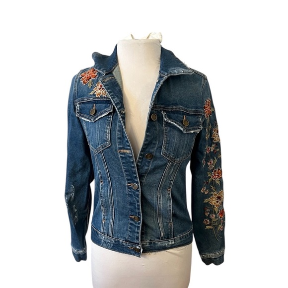 Driftwood Geena Embroidered Floral Denim Jacket -  XS - Picture 2 of 9